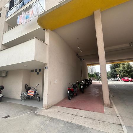 Apartment Dalmatinos Split Znjan Exteriör bild
