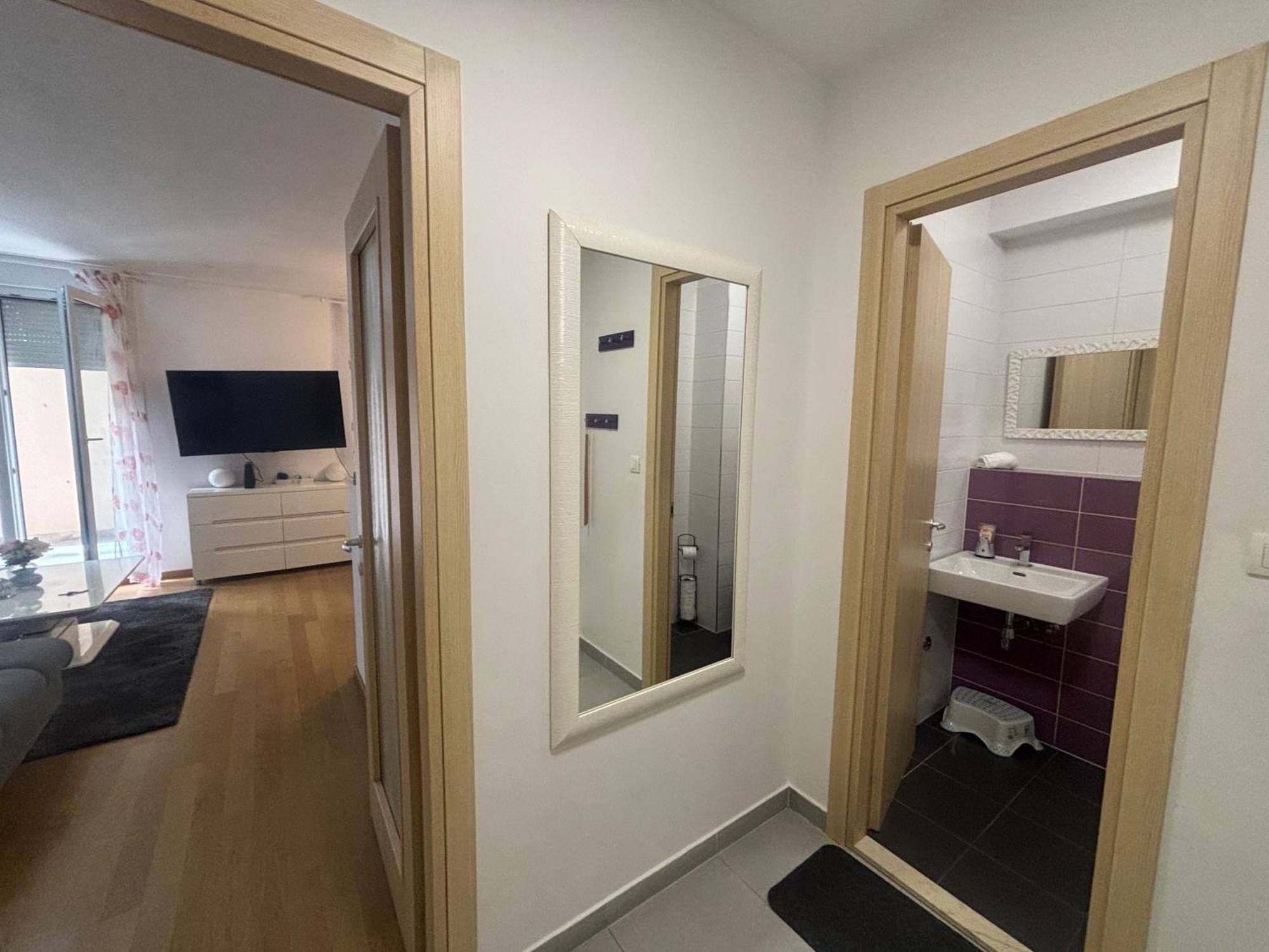 Apartment Dalmatinos Split Znjan Exteriör bild